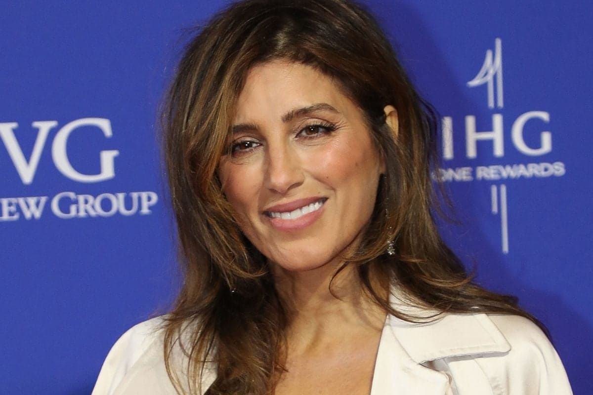 Jennifer Esposito is photographed on the red carpet during the Palm Springs International Film Festival Film Awards Presentation at the Palm Springs Convention Center in Palm Springs, Calif., on Thurs., Jan. 4, 2024.