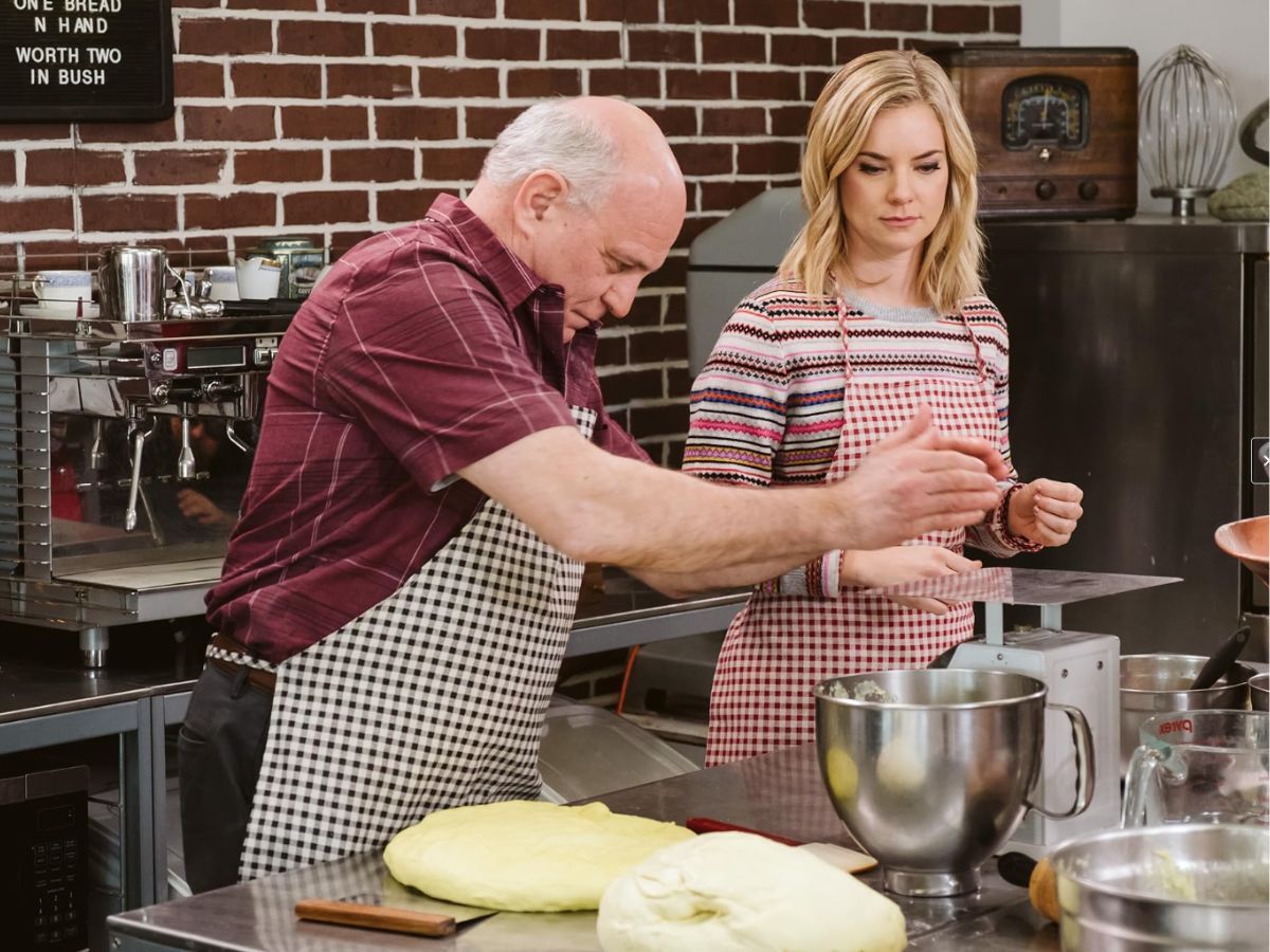 Christmas Cupcakes, Peacock