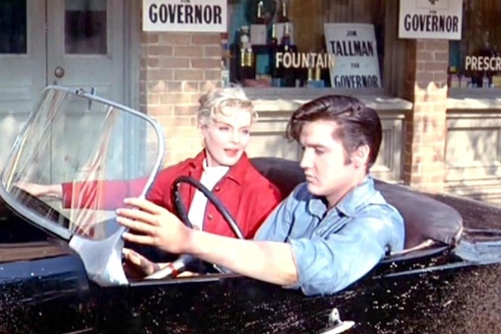 Loving You, Paramount Pictures