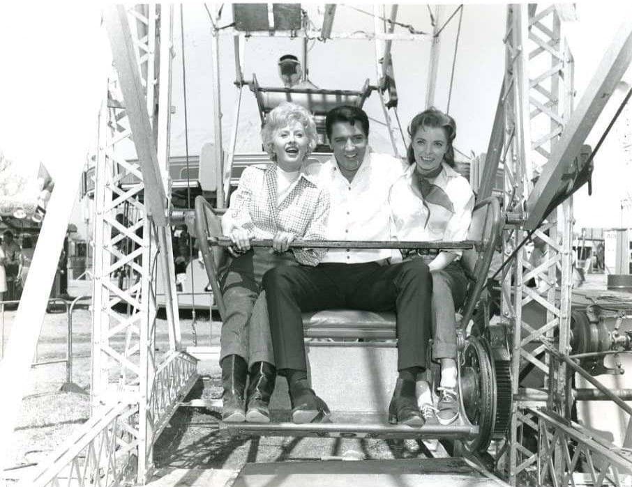 Roustabout, Paramount Pictures