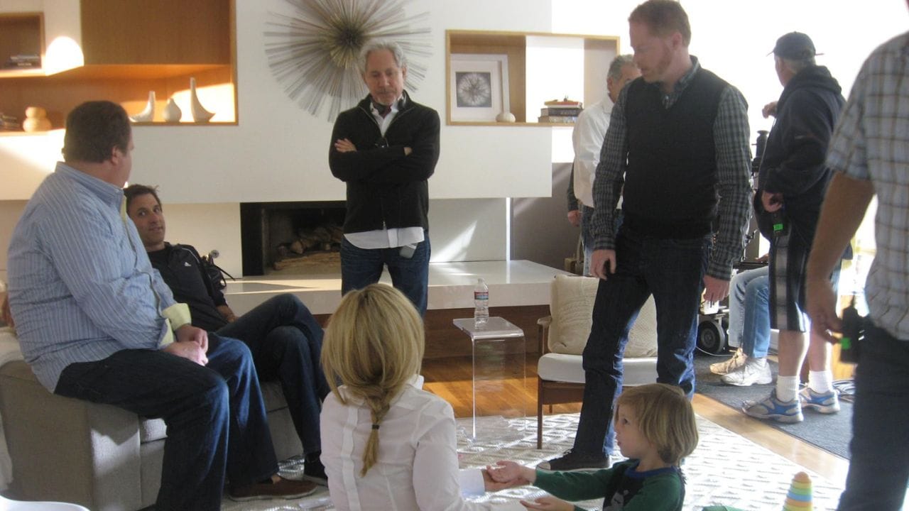 13 Best Episodes Of Modern Family And Why They'Re Timeless 12 Caught In The Act, Modern Family Hulu