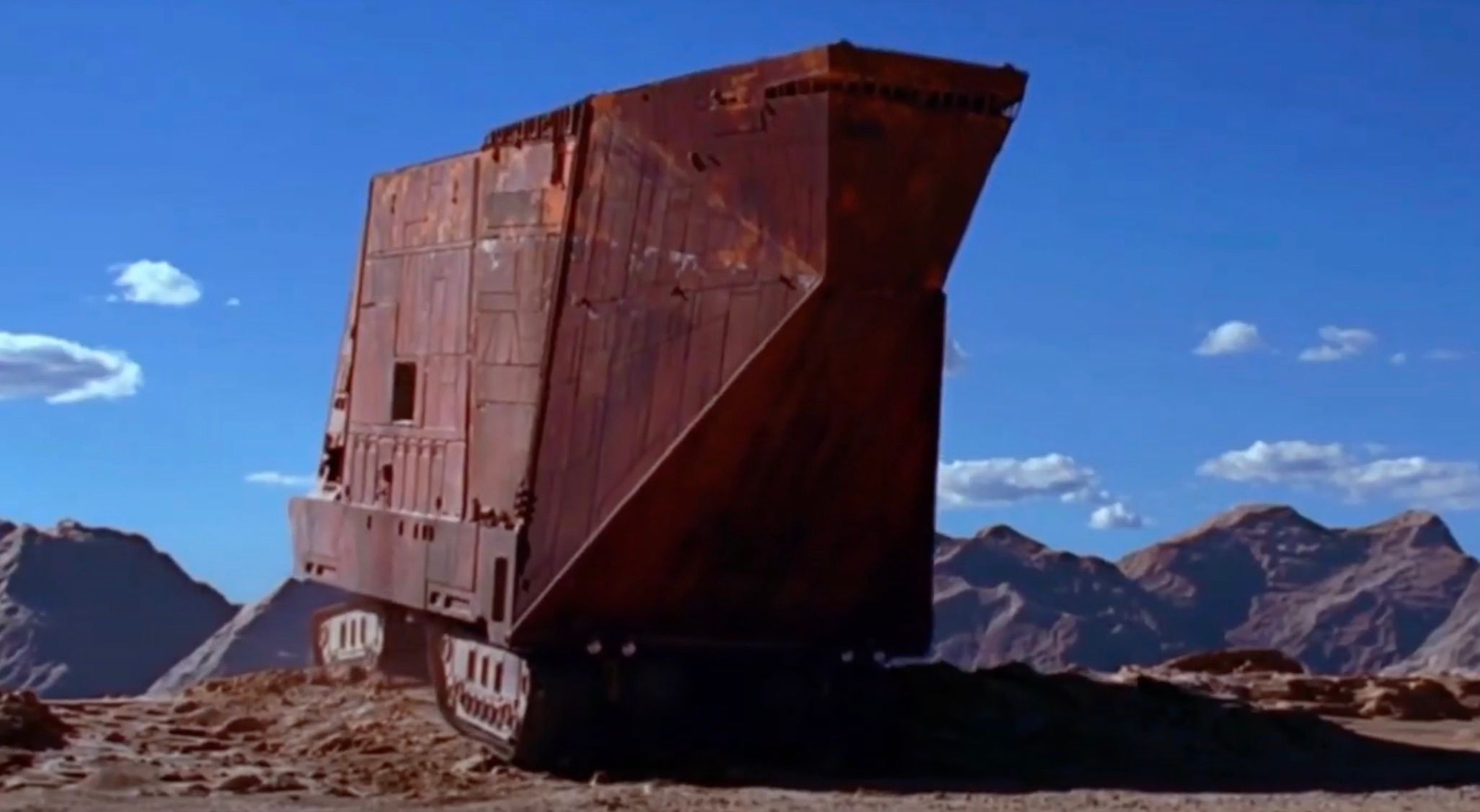 7 Filming Stories Behind Famous Movies That May Shock You