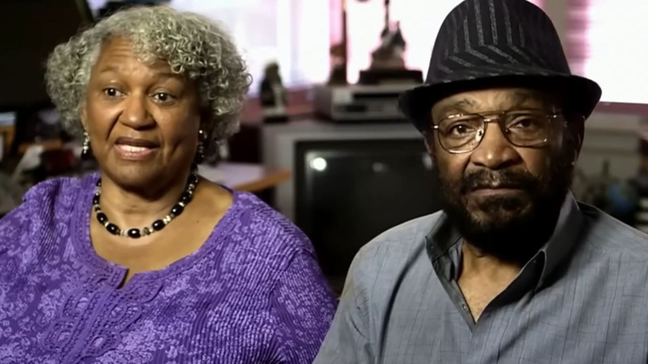 L.t. The Life And Times Paramount Pictures