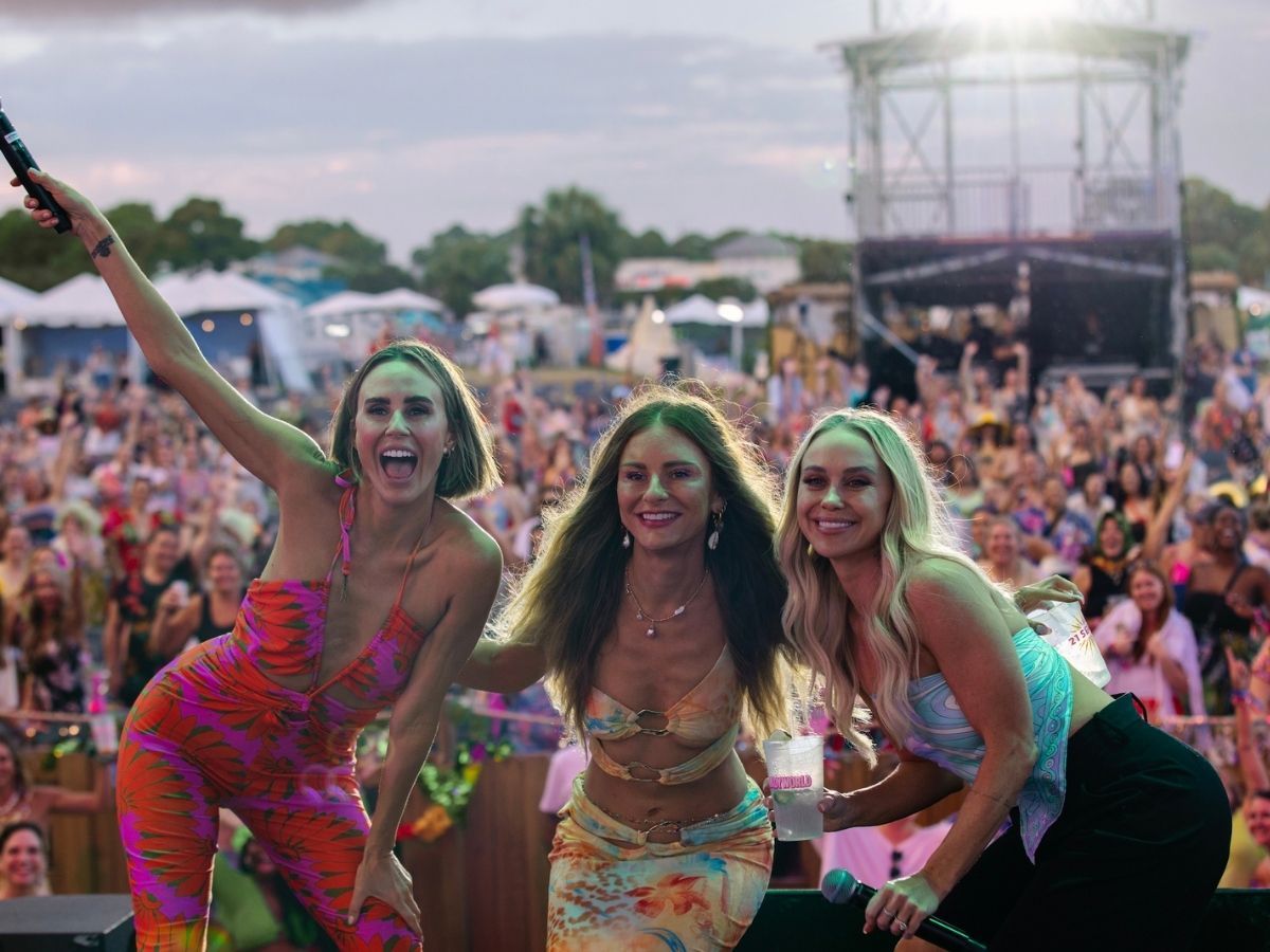 Glee Alum Becca Tobin Bashes Hilary Duff's Husband During Mom Group Drama: 'Gross' 3 LadyGang Podcast Becca Tobin Bashes Hilary Duff's Husband