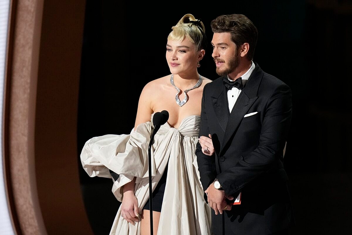 Florence Pugh to Star in Novel Adaptation 'The Midnight Library' 4 Entertainment: Oscars: 95th Academy Awards Show / florence pugh