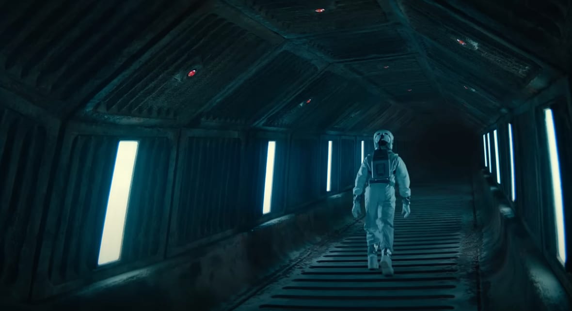 12 Best Dystopian TV Shows Streaming Right Now