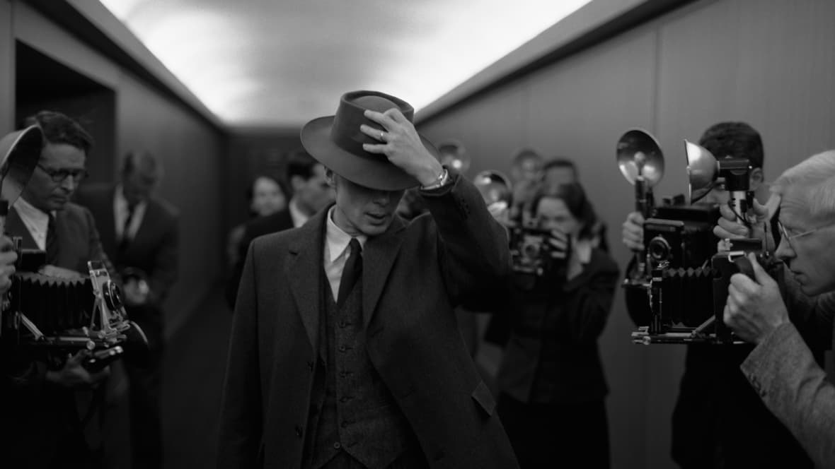 Oppenheimer Review: A Bomb That Doesn’t Detonate 7 Oppenheimer Review
