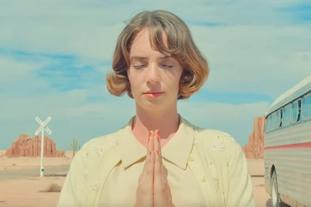 Asteroid City Review: Sharp And Beautiful 5 Asteroid City Review