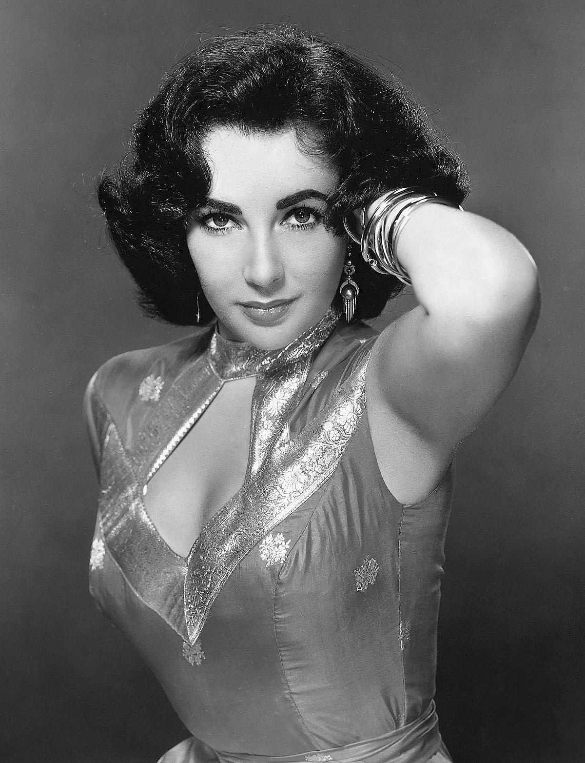 Ranking 15 Famous Old Hollywood Actresses From 1920 To 1960 4 Ranking 15 Famous Old Hollywood Actresses From 1920 To 1960