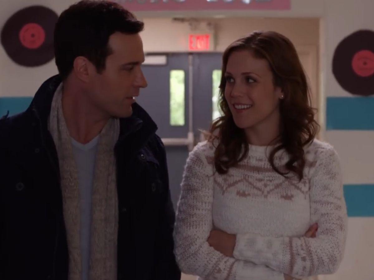 17 Top Baking Movies To Get You In The Holiday Spirit 13 Cookie Cutter Christmas, Hallmark