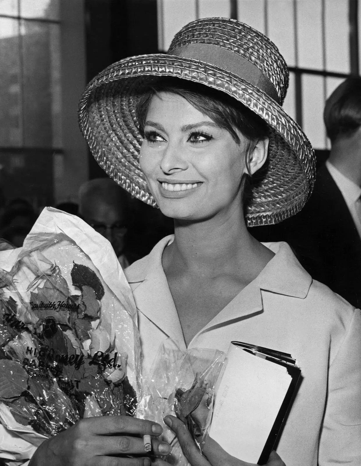5 Famous Actresses You Probably Didn'T Know Were Italian 7 5 Famous Actresses You Probably Didn'T Know Were Italian