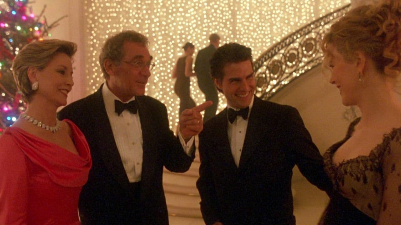 6 Non-Traditional Christmas Movies To Check Out 5 Eyes Wide Shut, Warner Bros