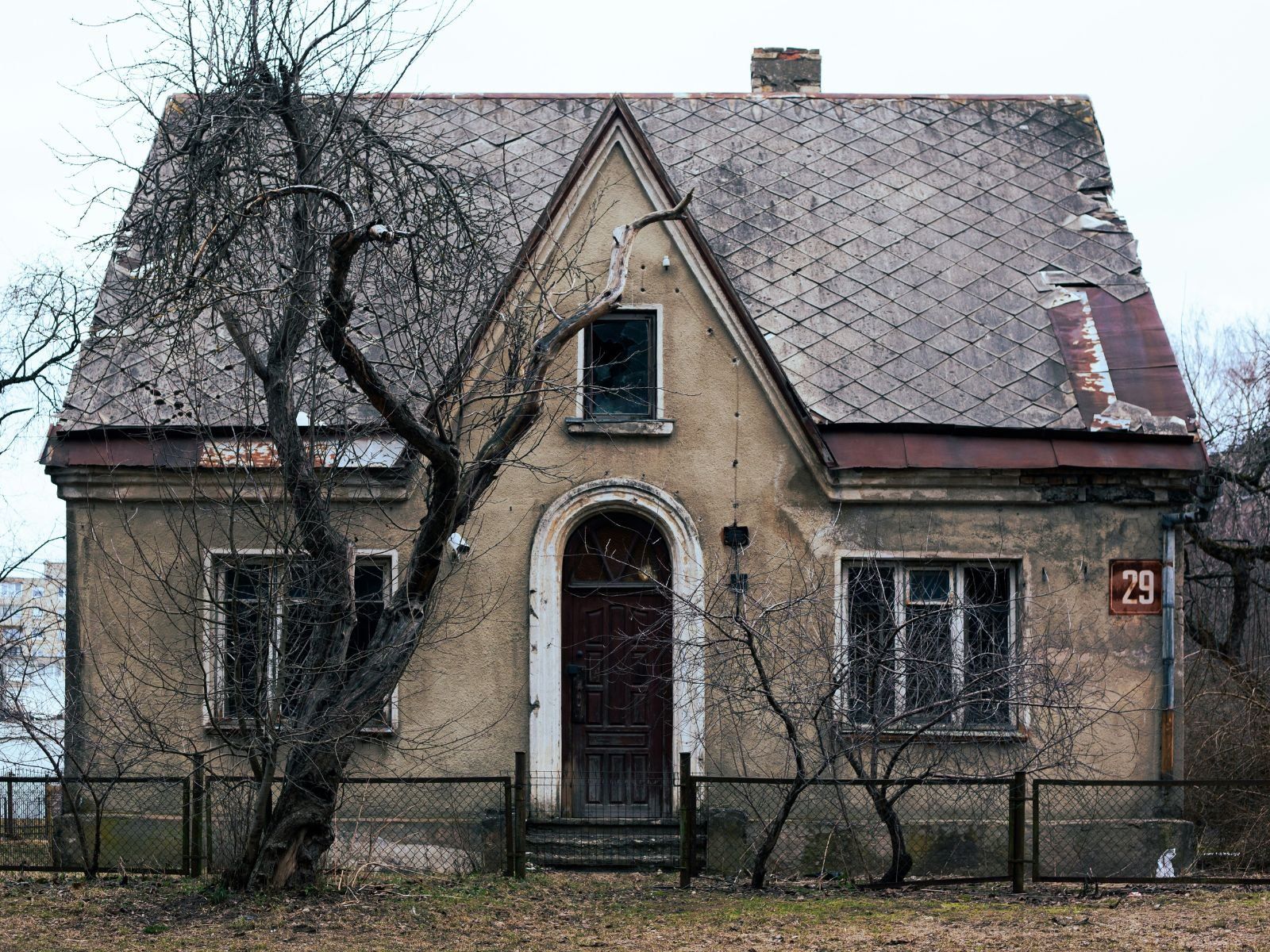 Best Haunted House Movies Ever, Unsplash