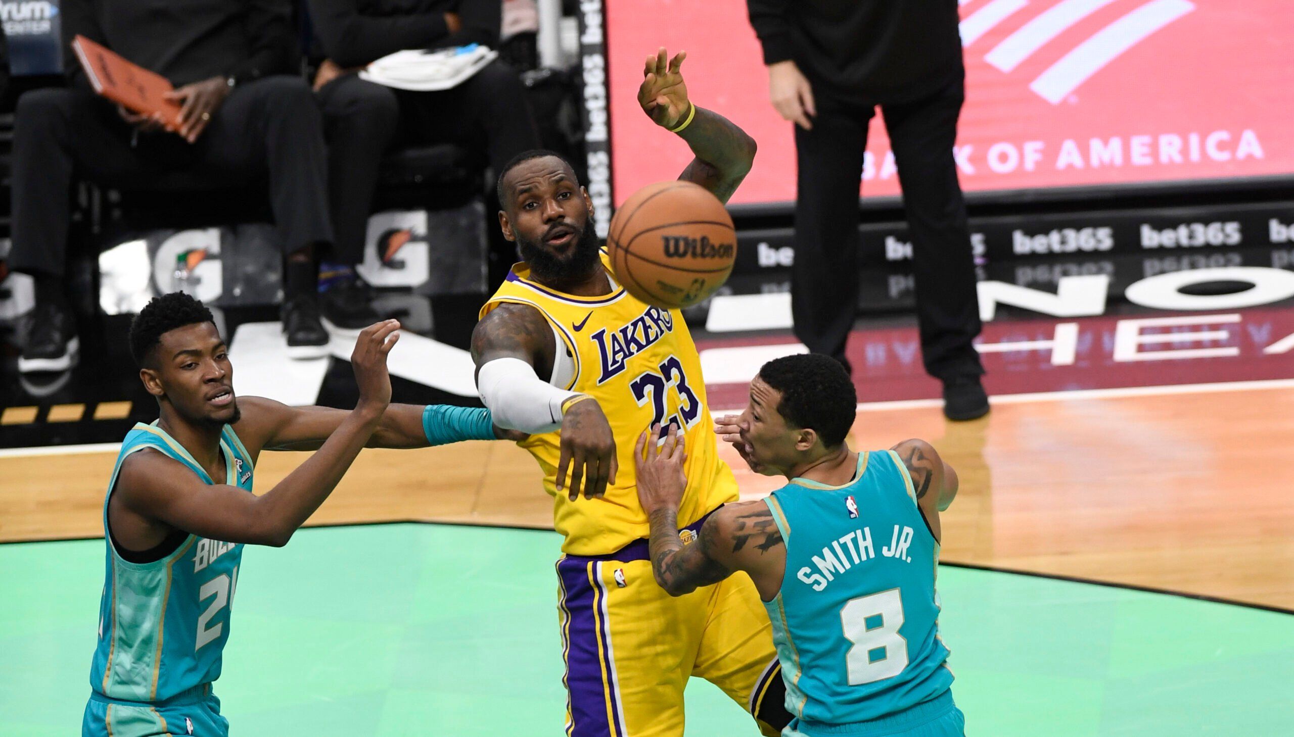 NBA: Los Angeles Lakers at Charlotte Hornets