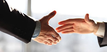 Business-Expert-Says-Netflixs-Model-Leads-To-More-Debt-Or-Merger