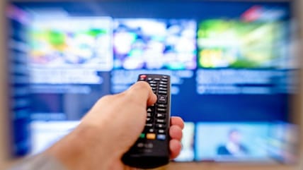 Tv Remote Pointing At Tv. / Amazon Prime Video