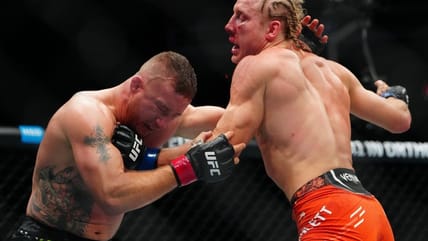 Jan 24, 2026; Las Vegas, Nevada, Usa; Justin Gaethje (Red Gloves) Fights Paddy Pimblett (Blue Gloves) During Ufc 324 At T-Mobile Arena. / Paramount+