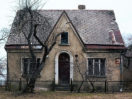 Best Haunted House Movies Ever, Unsplash