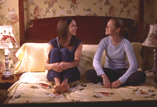 Rewatch These 10 Gilmore Girls Episodes For Pop Culture References 6 10 Gilmore Girls Episodes For Pop Culture References: The Road Trip To Harvard