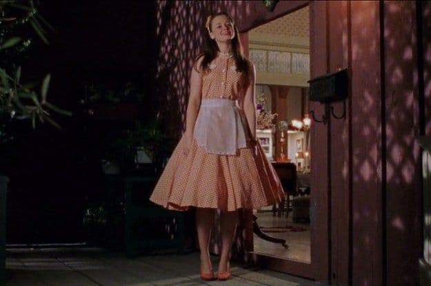 Rewatch These 10 Gilmore Girls Episodes For Pop Culture References 4 10 Gilmore Girls Episodes For Pop Culture References: That Damn Donna Reed