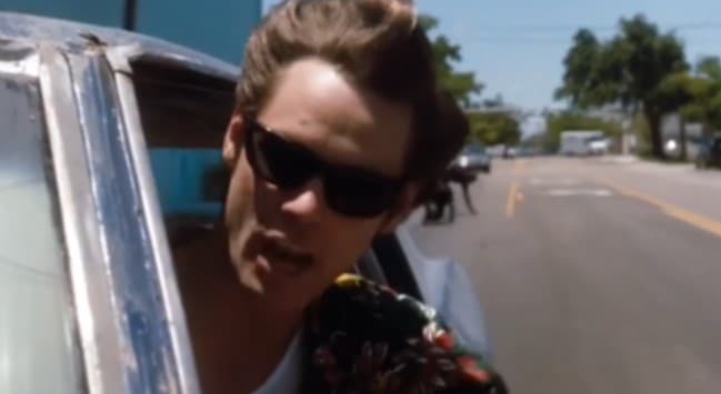 5 Best Movies Set In Miami 3 Ace Ventura Pet Detective 1994 Warner Bros.