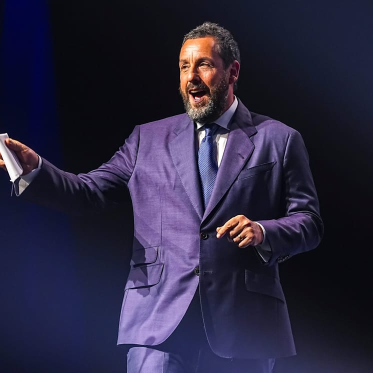 Syndication: Desert Sun