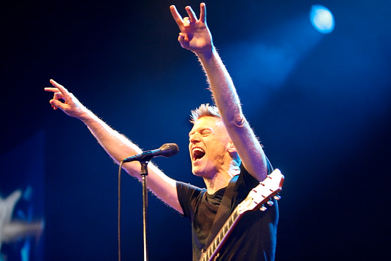 15 Iconic Movie Songs We Absolutely Can'T Forget 16 Iconic Movie Songs