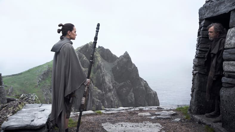 &Quot;Star Wars: The Last Jedi&Quot; On Disney+: Best Features, Retro Review 2 &Quot;Star Wars: The Last Jedi&Quot; On Disney+: Best Features, Retro Review
