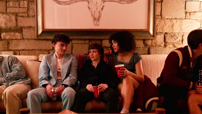 I-Am-Not-Okay-With-This-Netflix-Review-A-Teen-Angst-Upgrade