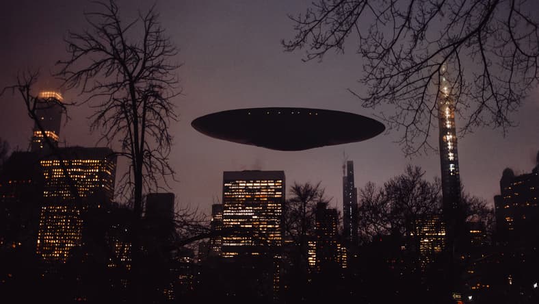 10 Retro Sci-Fi Shows With Deeper Meanings