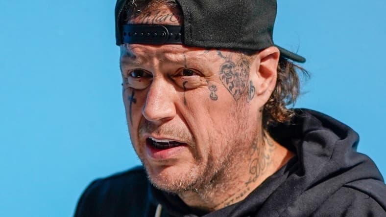 Jelly Roll Lands Netflix Gig Judging Live Star Search Revival 2 Jelly Roll Signs Autographs For Fans Efore The Game Against The Seattle Seahawks At Nissan Stadium In Nashville, Tenn., Sunday, Nov. 23, 2025.