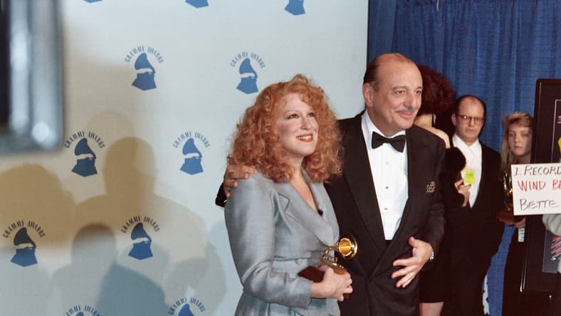 Bette Midler Lands ‘Chaotic’ New Film Role In 'Steps' 2 Bette Midler Awards Show