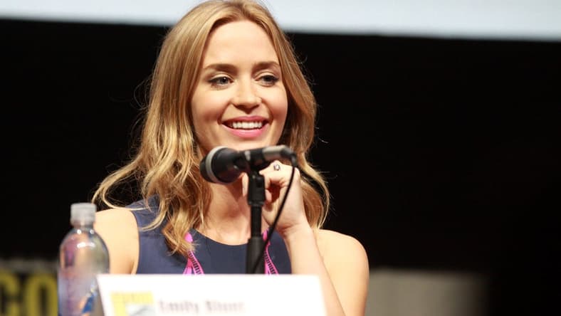 Emily Blunt Explains Those 'Strange Sounds' In Disclosure Day 2 Emily Blunt