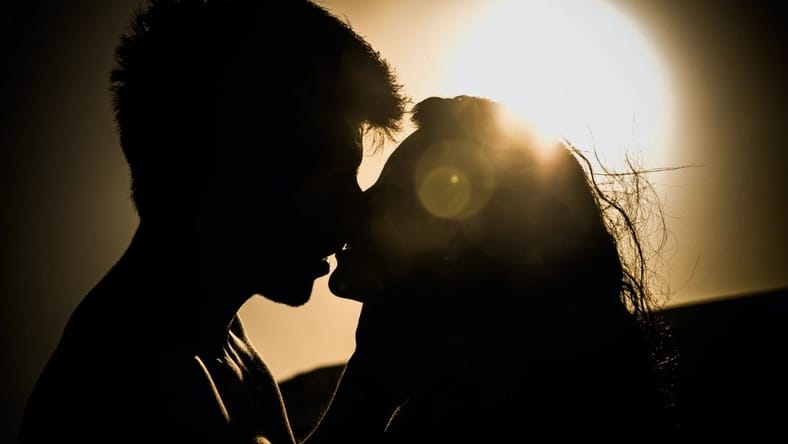 Most Romantic And Sexiest Movies On Netflix