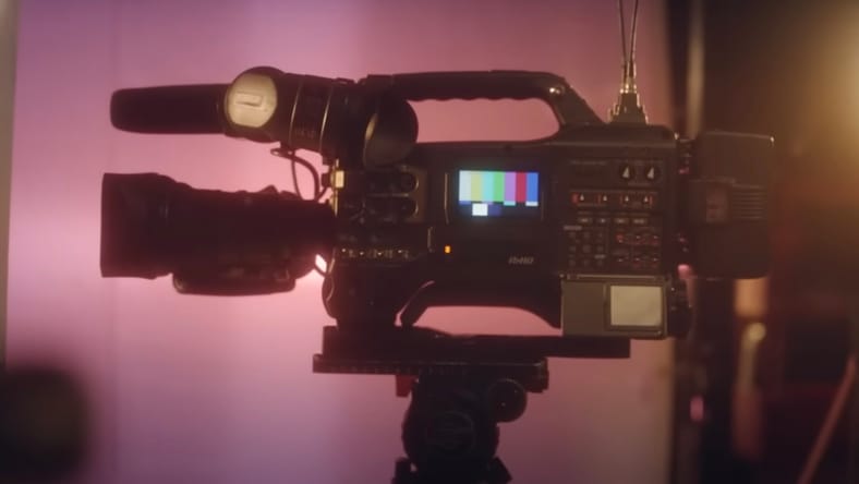 Where To Watch Quiet On Set