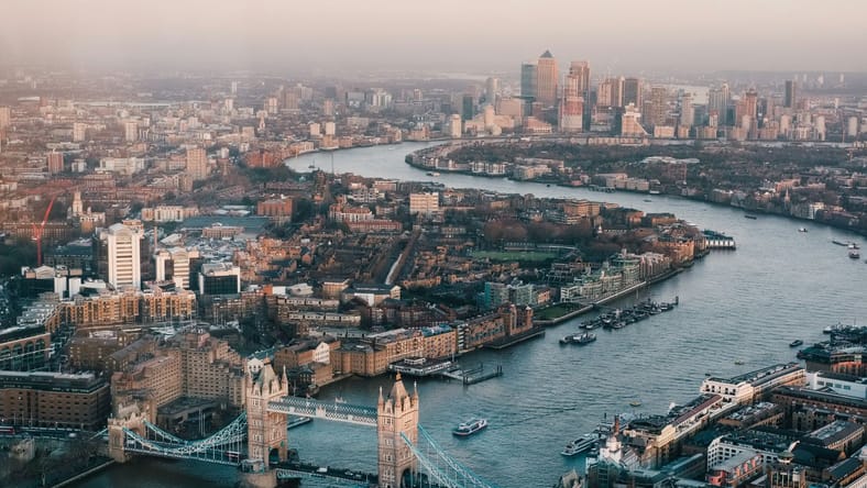 Best Movies Filmed In London, Unsplash