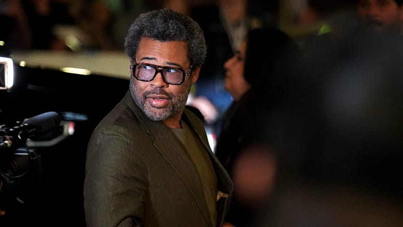 Movies With Alternate Endings, Syndication: Austin American-Statesman