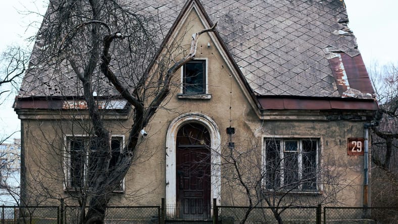 Best Haunted House Movies Ever, Unsplash