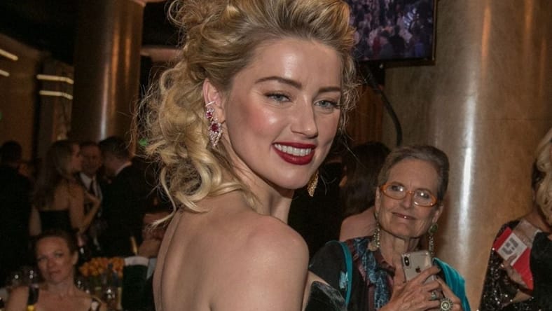 Jan 6, 2019; Beverly Hills, Ca, Usa; Amber Heard Arrives During The 76Th Golden Globe Awards In The International Ballroom At The Beverly Hilton.