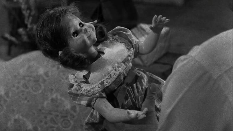 6 Creepiest Twilight Zone Episodes 2 Living Doll / Creepiest Twilight Zone Episodes