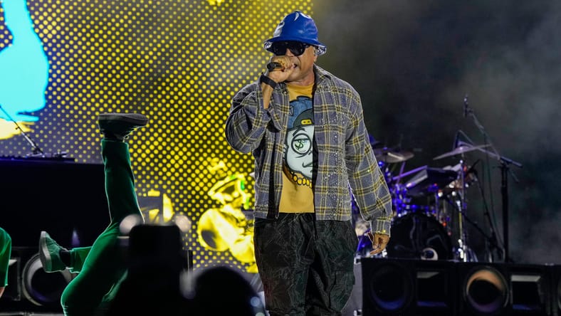 Syndication: The Enquirer / Ll Cool J / Ncis New York