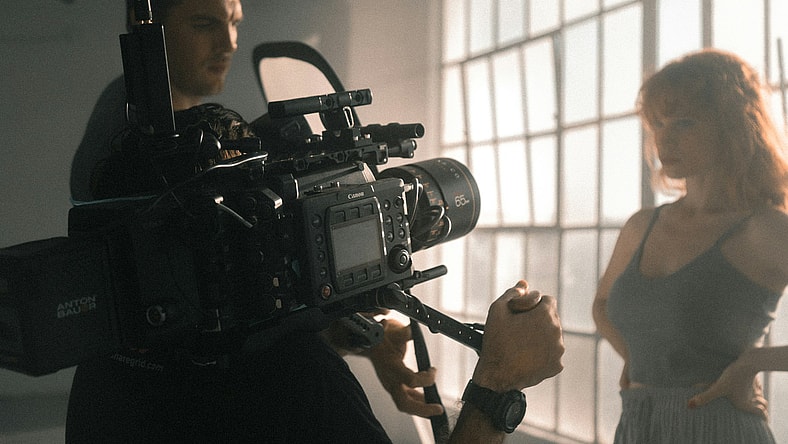 Camera Crew Filming Woman / Movies Filmed In A Single Location