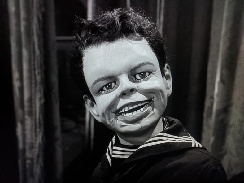 6 Creepiest Twilight Zone Episodes 5 The Dummy