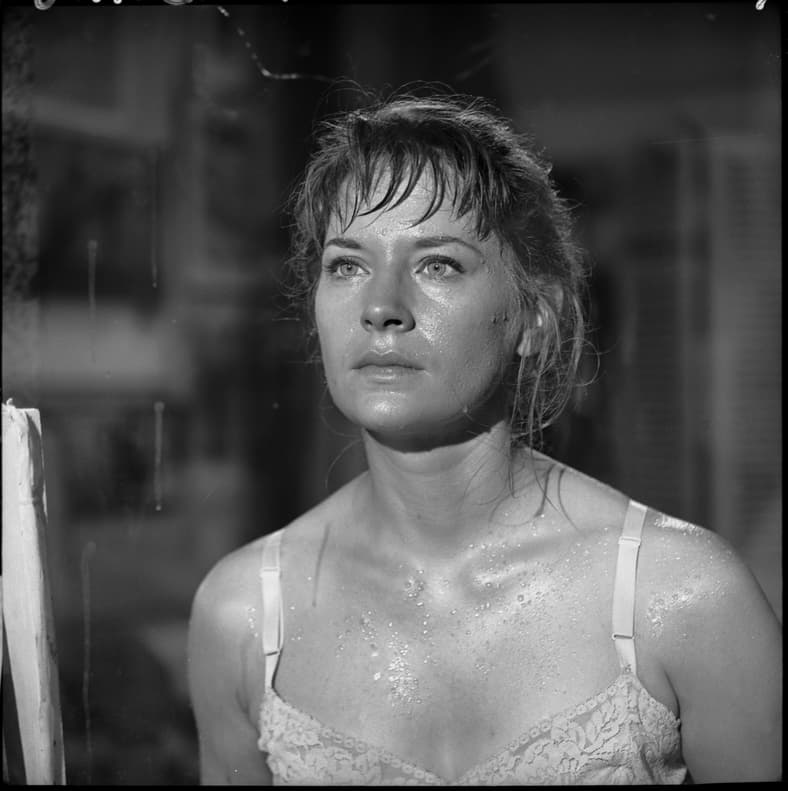 6 Creepiest Twilight Zone Episodes 4 The Midnight Sun