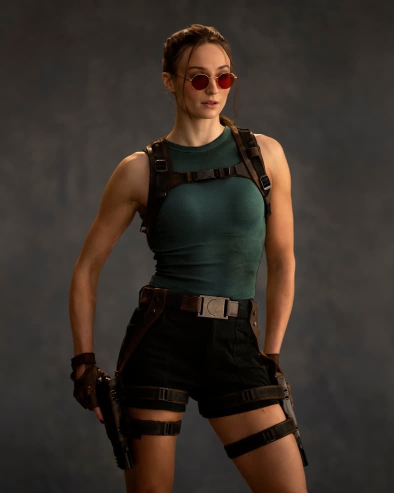 Sophie Turner Goes Full Lara Croft In New Tomb Raider First Look 3 Sophie Turner As Lara Croft