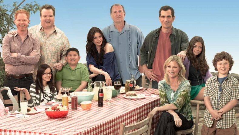 15 Shows Like Modern Family 4 Shows Like Modern Family