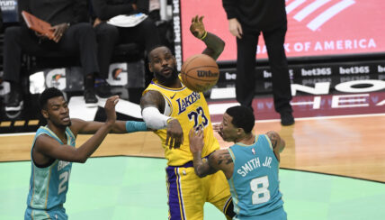 Nba: Los Angeles Lakers At Charlotte Hornets