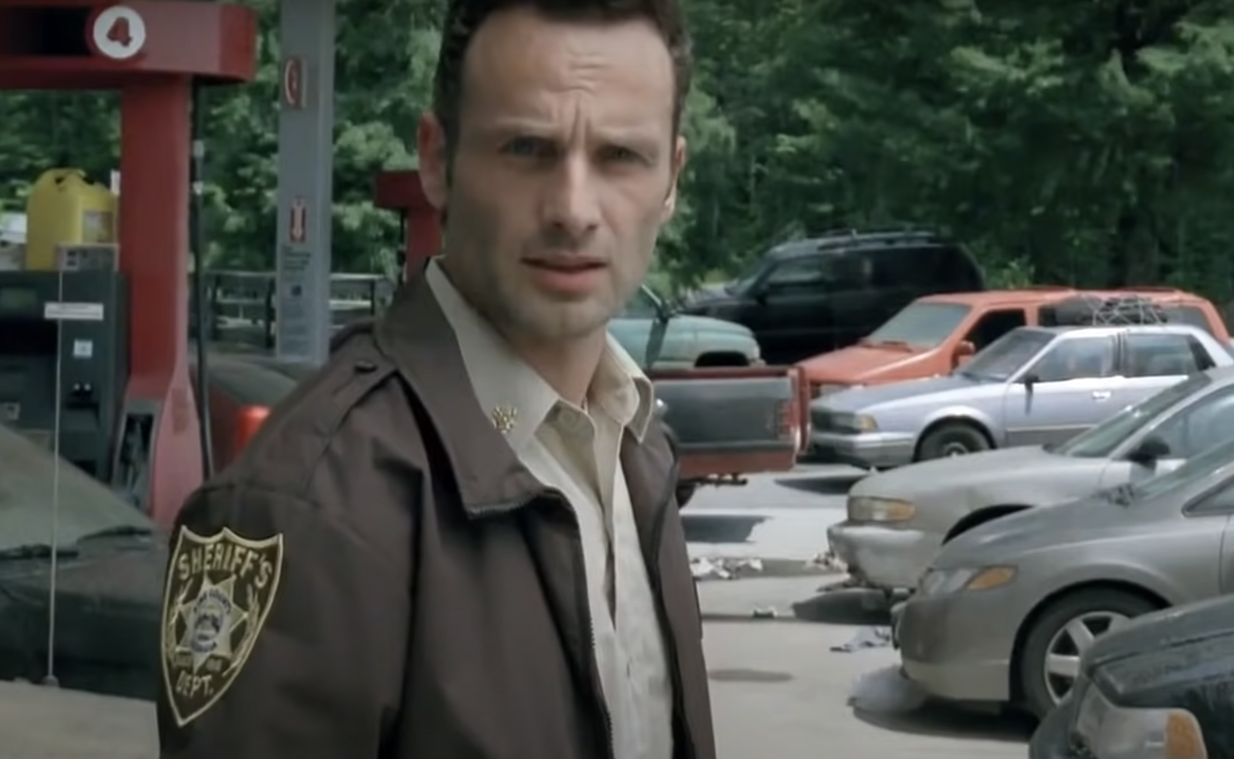 12 Best Dystopian TV Shows Streaming Right Now