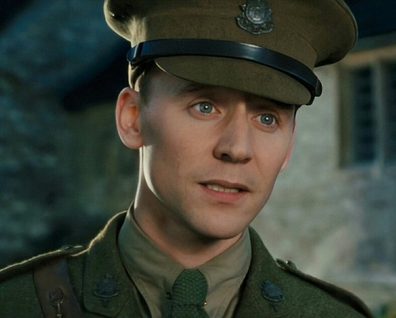 6 Best Tom Hiddleston Movies 6 War Horse