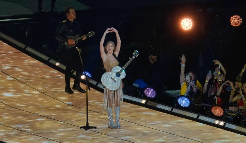Taylor Swift Heart
